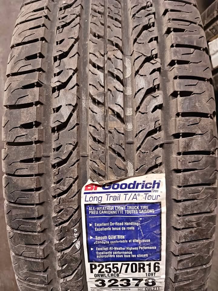 255 70 r16 BFGoodrich Long Trail T/A Tour Tire