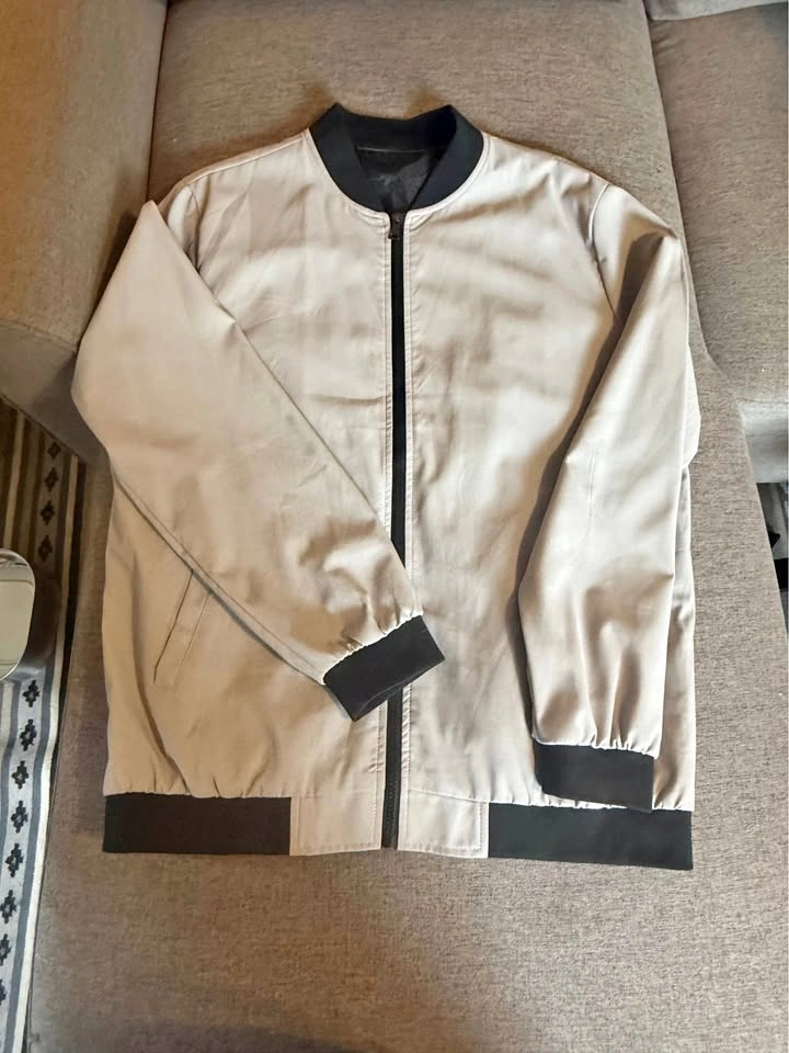 Mens Light Grey and Black Bomber Jacket - XL