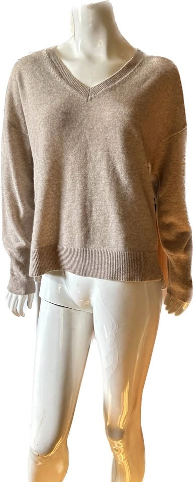 Brand new cashmere sweater by Tahari