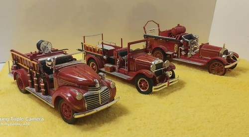 Lot Of 3 Vintage Fire Trucks 1/32 Diecast National Motor Museum