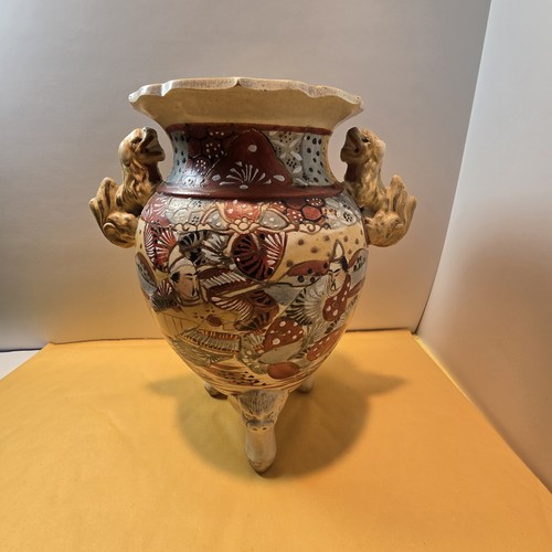 Vintage Signed Japanese Satsuma 8" Temple Jar with Foo Dog Handl - photo 3