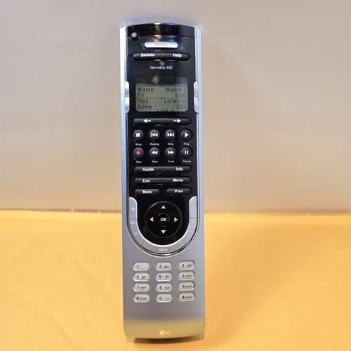 Logitech Harmony 520 Advanced Universal Remote Control
