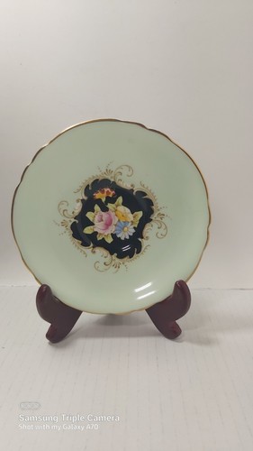 Paragon Double Warrant Teacup & Saucer light Green- Roses. - photo 2
