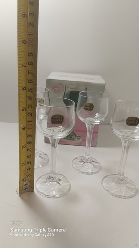 Set of 4 BOHEMIA CRYSTAL Glasses DIANA Liqueur 2.25oz - photo 2