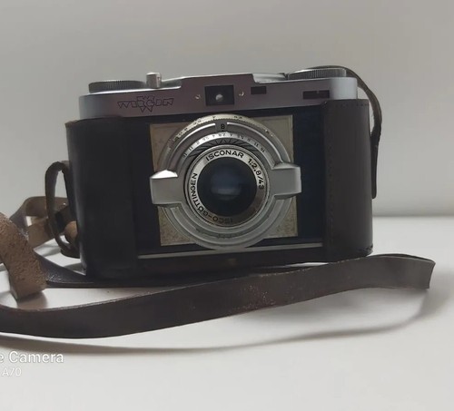 Wirgin Edixa 35mm Viewfinder Camera with Isco Isconar Lens