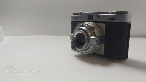Wirgin Edixa 35mm Viewfinder Camera with Isco Isconar Lens - photo 2