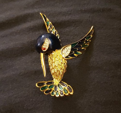 Vintage SPHYNX enamel bird hummingbird 1980s brooch