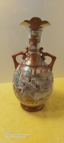 Hand Made Japanese Porcelain Vase 19th Century - photo 3