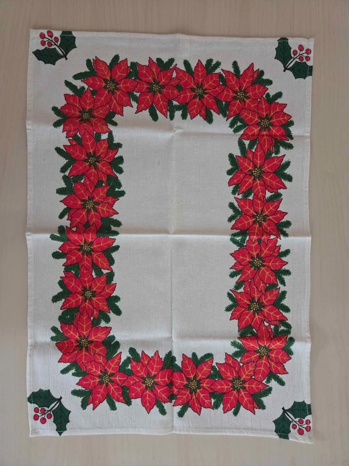 Holiday Kitchen Tea Towel - photo 2