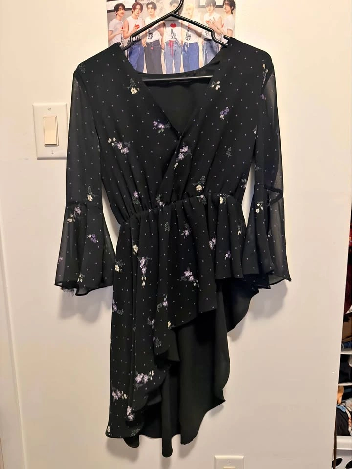 GUESS Black Floral Dress (XS)