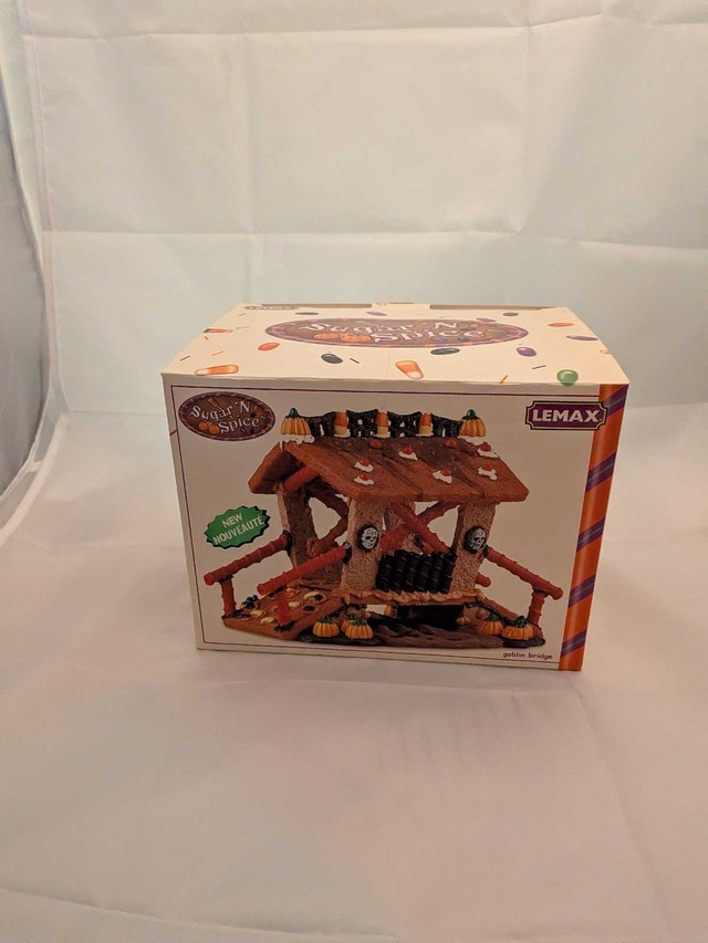 Lemax Goblin Bridge Sugar 'N Spice