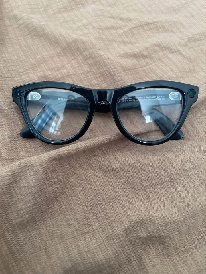Ray-Ban Meta Skyler Gen 2 Smart Glasses – Black – RW4014 - photo 3