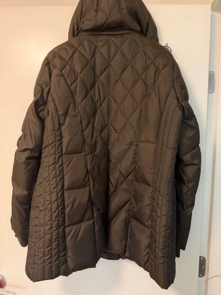 London Fog Women's Quilted Puffer Jacket - photo 3