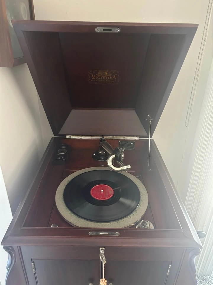 Vintage Victrola VV-XI - photo 5