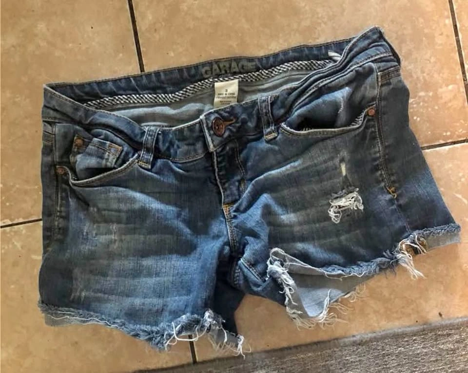 Garage Cut Off Shorts