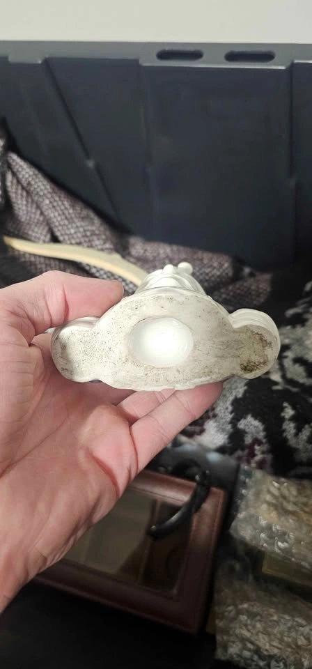Vintage White Porcelain Military Bust Desk Inkwell & Quill / Pen - photo 3