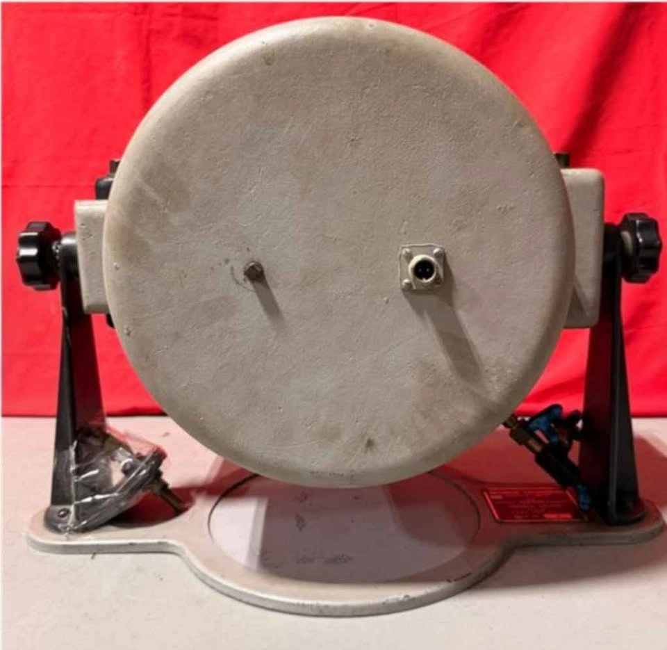 RARE WWII RCAF Aircraft Instrument Vacuum Test Chamber - photo 2