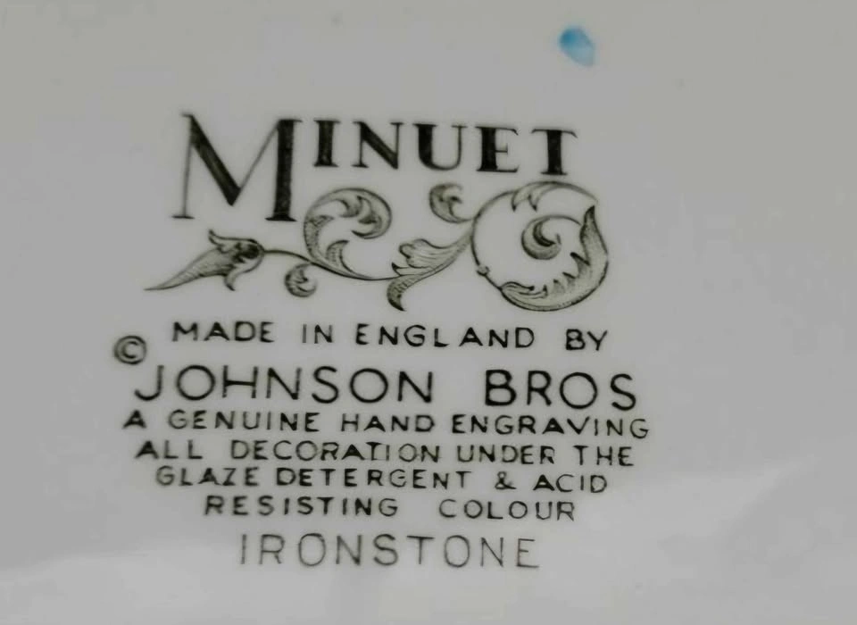 14 Vintage Johnson Brothers Minuet 10" Dinner Plates - photo 2