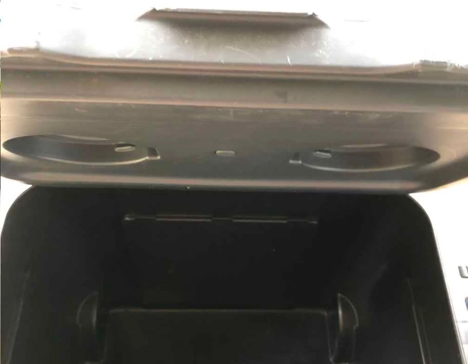 Igloo MaxCold 40 Quart Wheeled Cooler - Black - photo 5