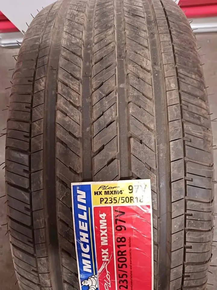 235 50 r18 Michelin Pilot MXM4 All Season Tire thumbnail