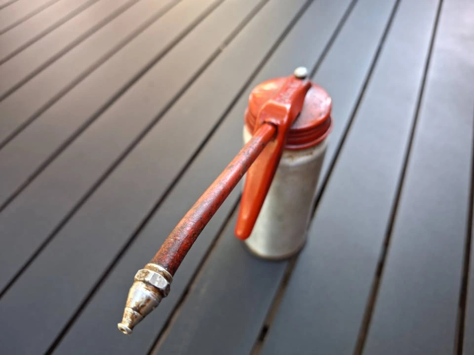 Vintage Golden Rod Pump Oiler/Oil can - photo 2