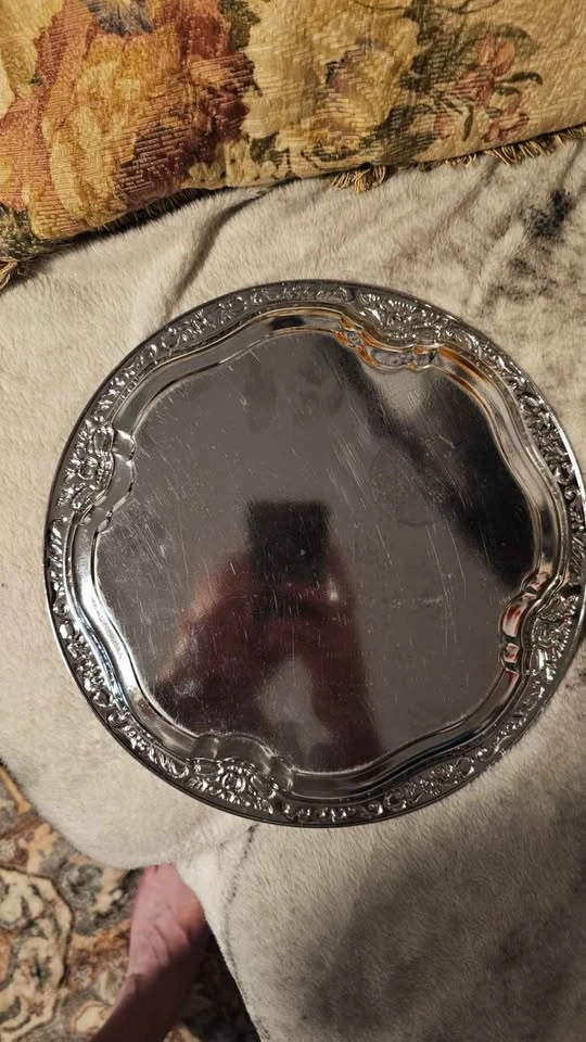 Vintage Mid-Century Chrome Canada Souvenir Tray - photo 3