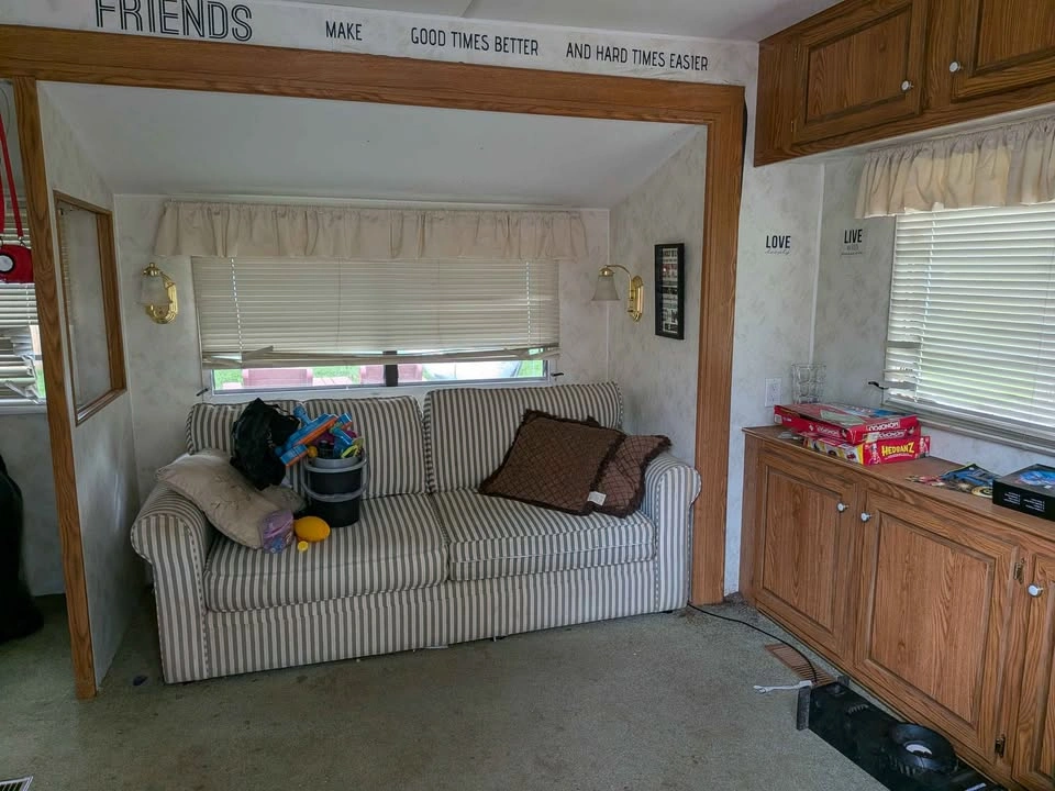 2000 Northlander Legacy Travel Trailer with Slide-Out - photo 4