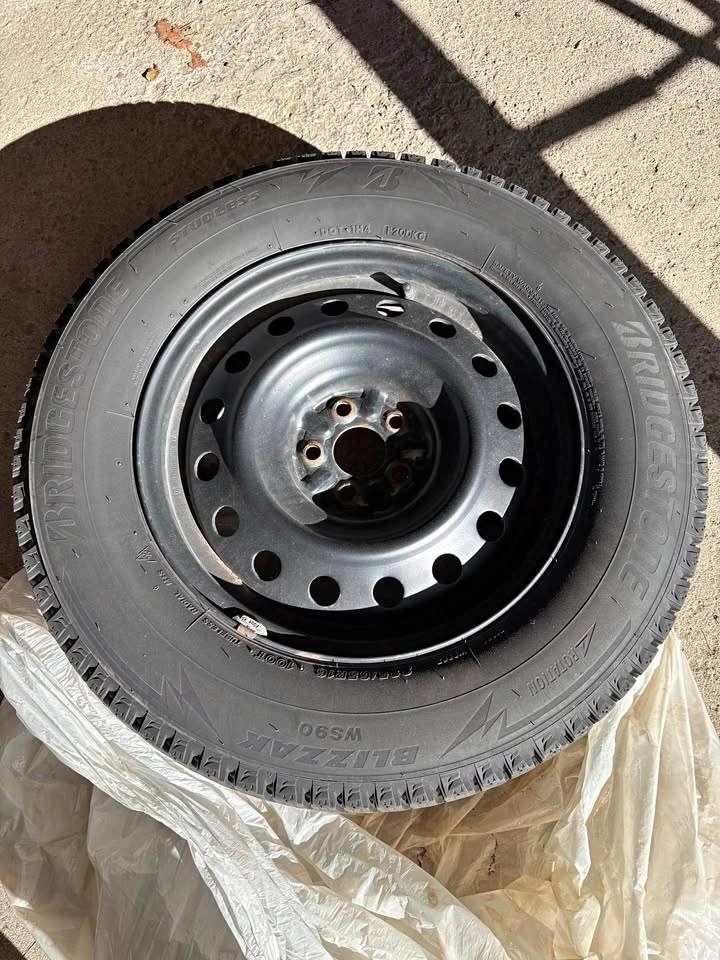 Winter Tires 225/65R16