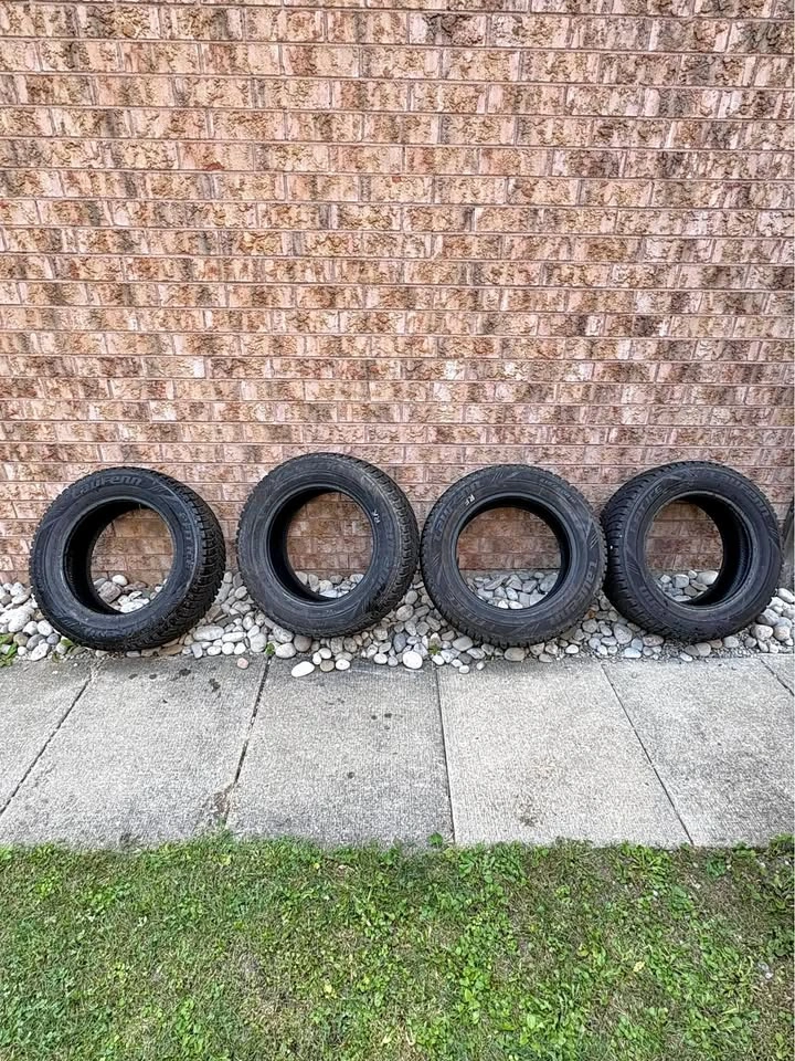 Set of 4 Winter Tires