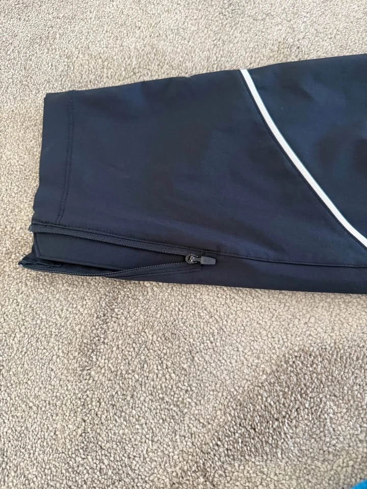 Ladies size S Under Armour Track Pants - photo 3