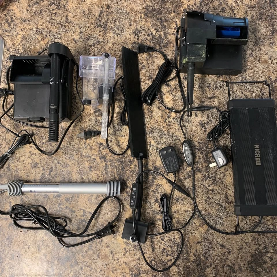 Aquarium Fish Tanks Filters Heater Lights - photo 4