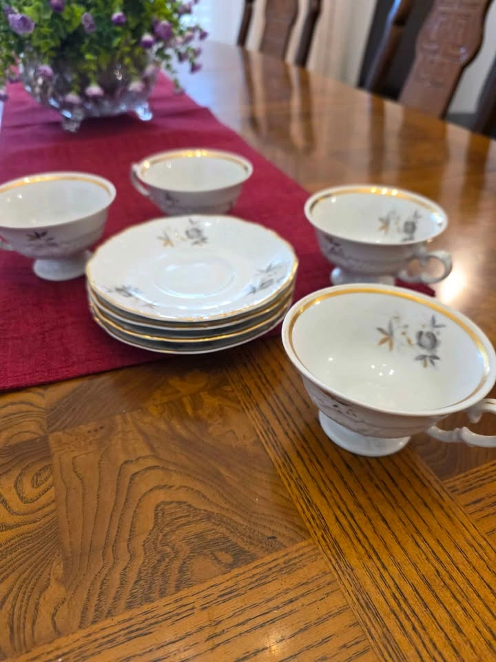 VINTAGE Walbrzych Poland Fine China Teacups and Saucers - Set of - photo 5