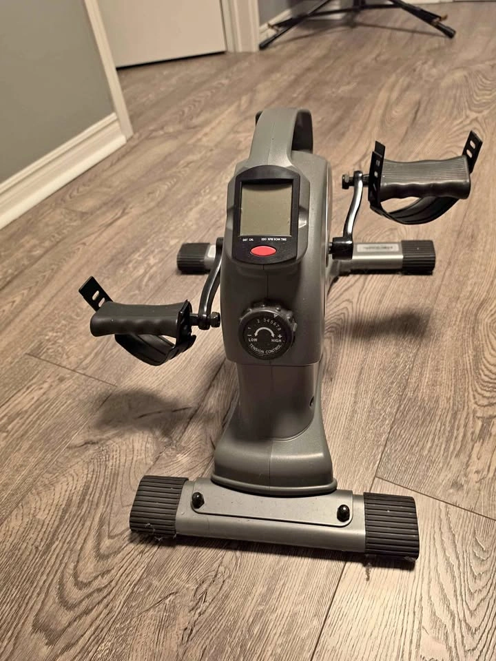 Sunny Health & Fitness Mini Exercise Bike