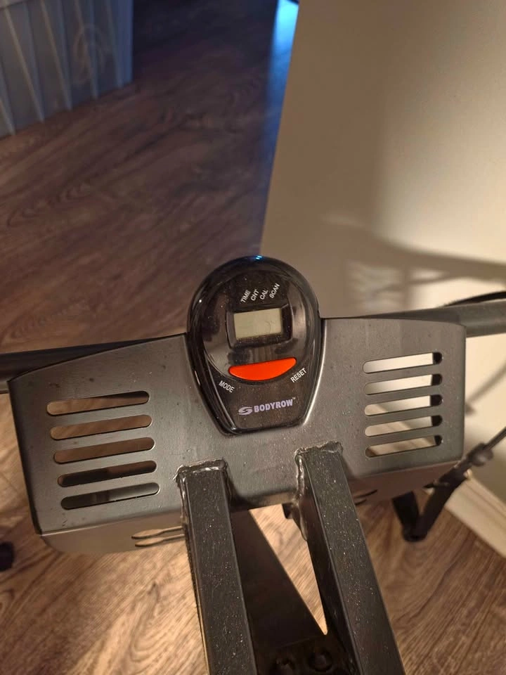 Stamina BodyRow Rowing Machine – Like New - photo 4