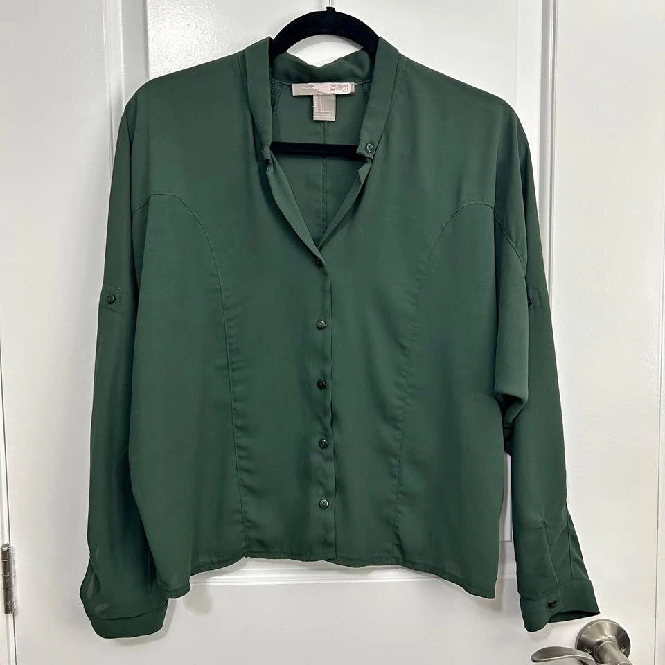 Forever 21 Dark Green Button-Down Blouse – Long Sleeve, Size S