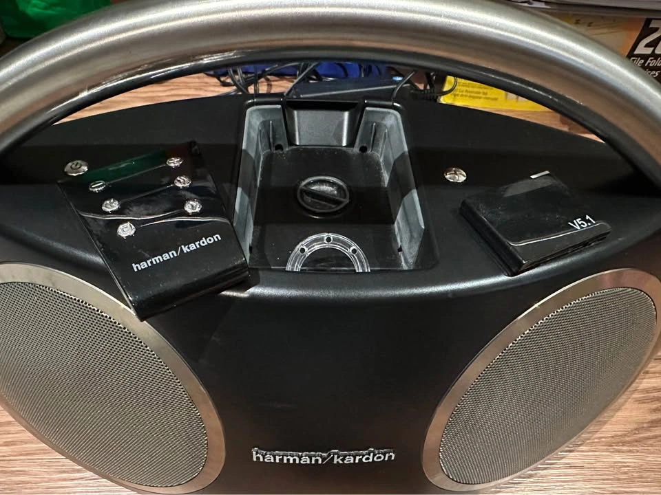 Harman / Kardon Speaker and iPod Dock [KANATA] - photo 2