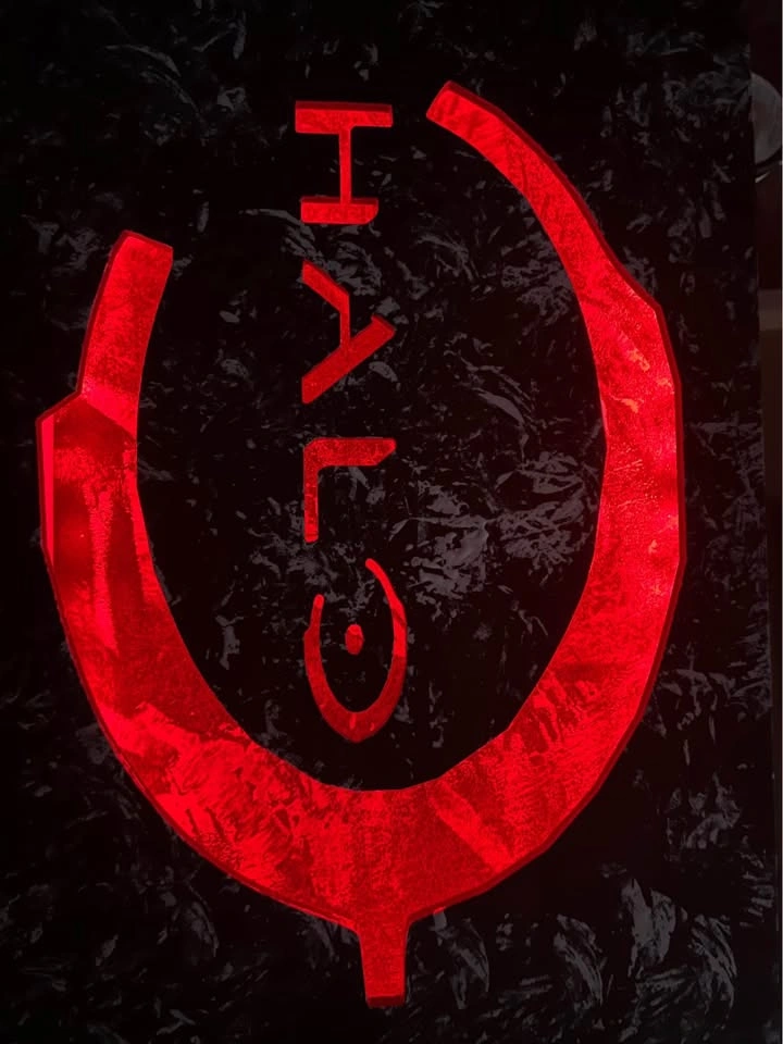 HALO sign - photo 2