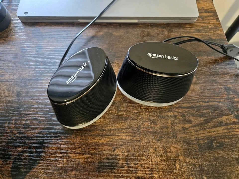 speakers