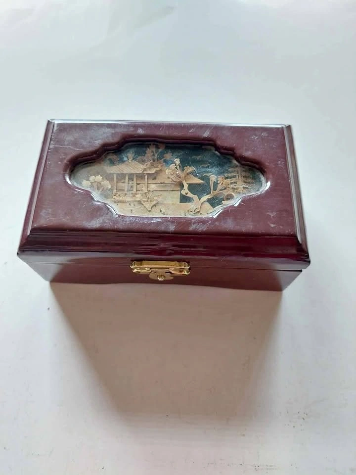 Small wooden jewelry box