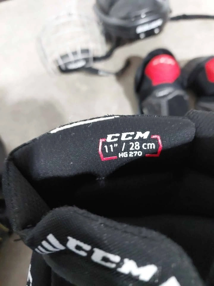 Kids hockey gear - photo 4