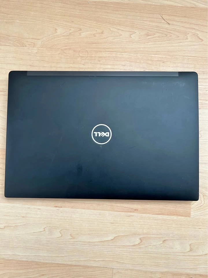 Dell Latitude Laptop Core i7 8GB RAM 256GB SSD