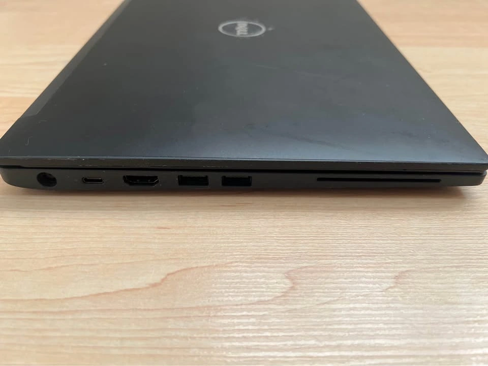 Dell Latitude Laptop Core i7 8GB RAM 256GB SSD - photo 3