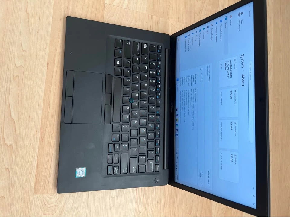 Dell Latitude Laptop Core i7 8GB RAM 256GB SSD - photo 5