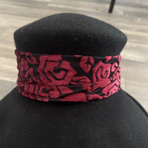 The Scala Collection 100% Wool Hat With Red Burgundy Accents - photo 4