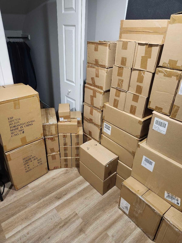 ATTENTION RESELLERS Large General merchandise Bundle - photo 2