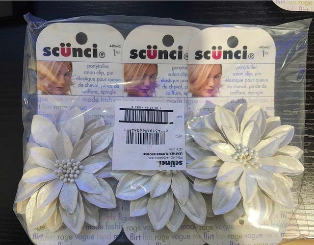 Leather Pearly Flower Hair Accessories (Pack of 3) - photo 2