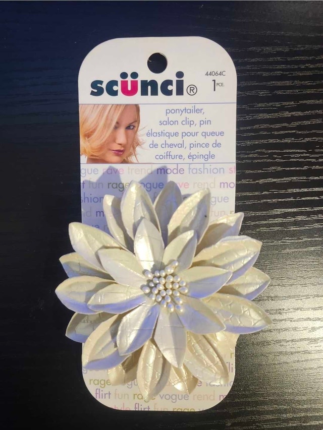 Leather Pearly Flower Hair Accessories (Pack of 3) - photo 3