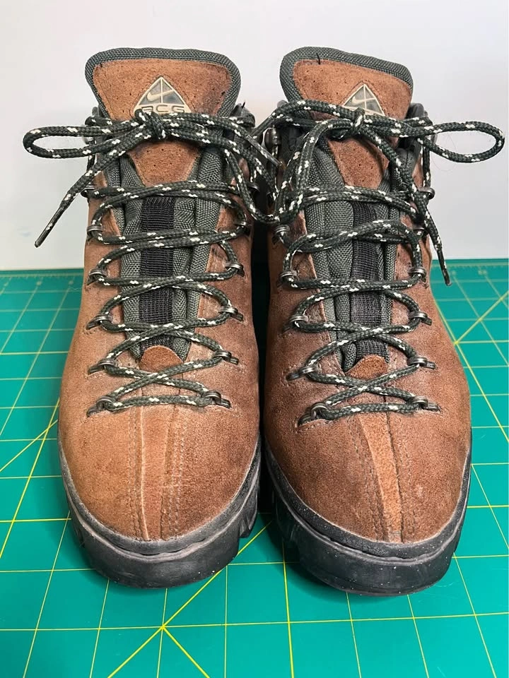 Vintage Women’s 1998 Nike ACG Air Gimli Hiking Boots US 9 - photo 2