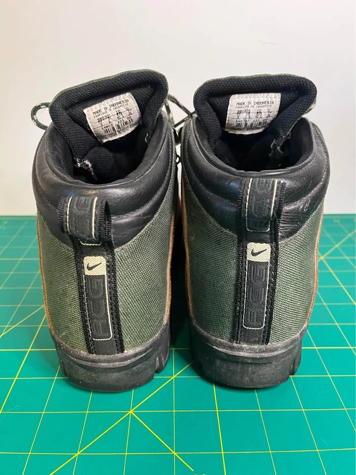 Vintage Women’s 1998 Nike ACG Air Gimli Hiking Boots US 9 - photo 4