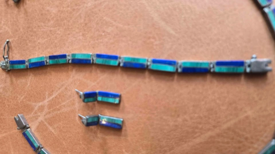 Beautiful Lapis Lazuli Jewelry Set from Chile - photo 2